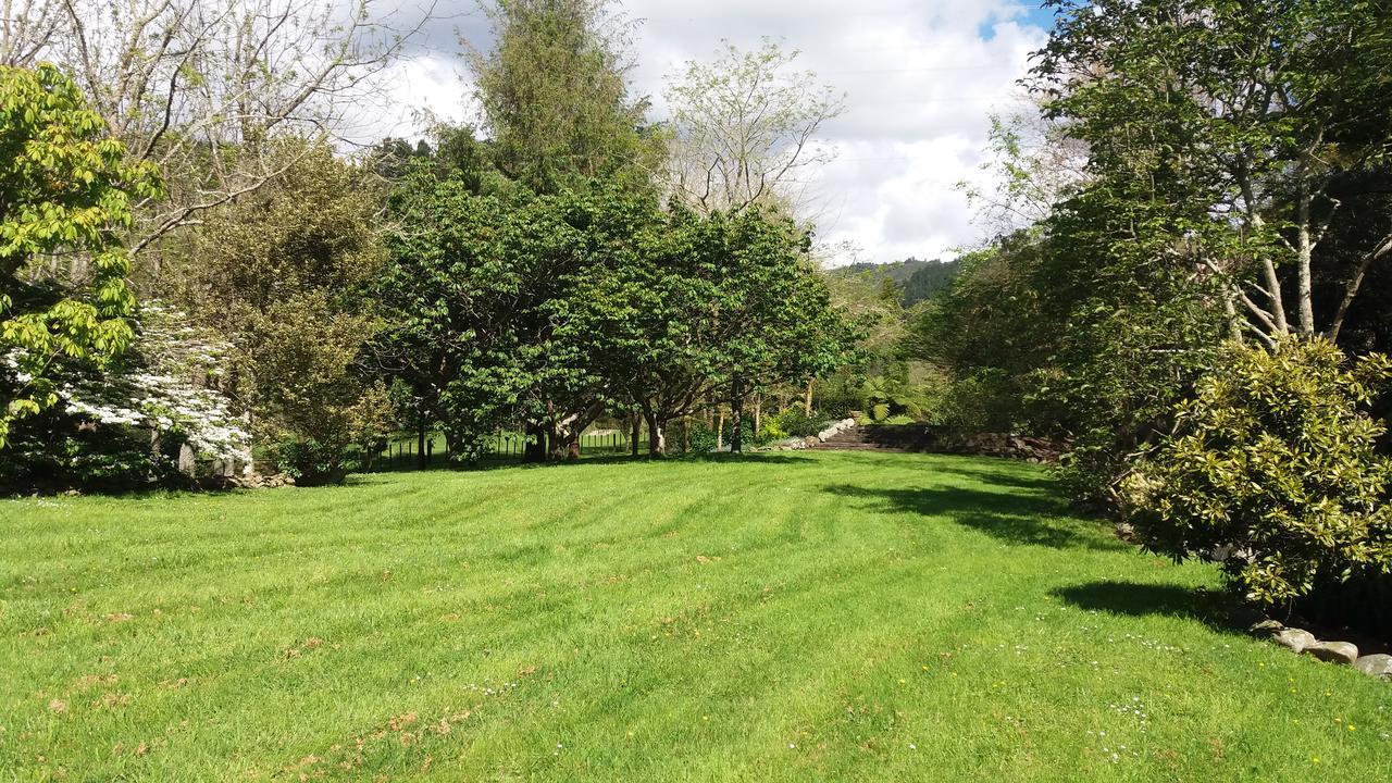 Idyllic Country Garden Guest House Manakau Eksteriør bilde